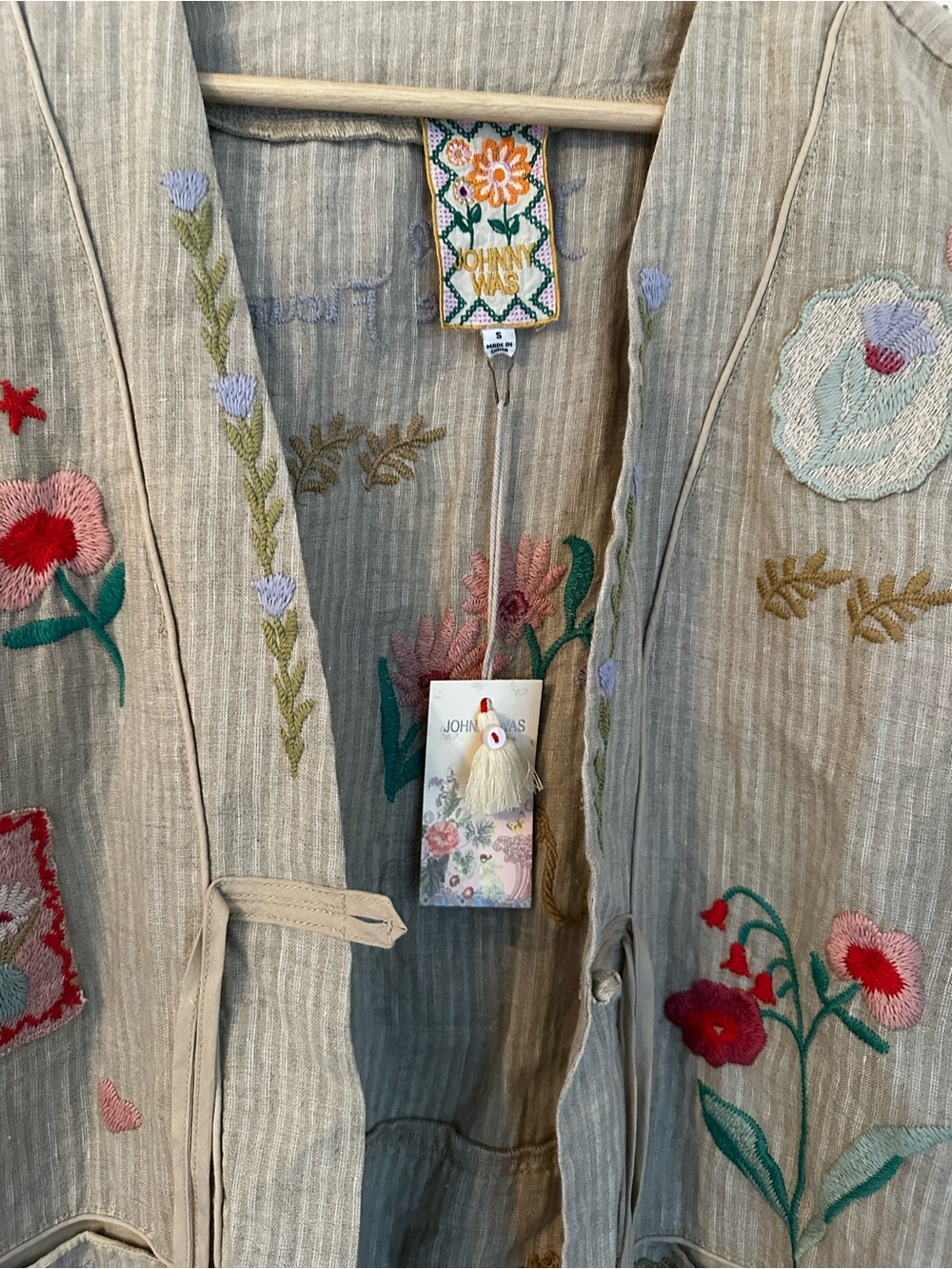 Johnny Was Beige Embroidered Kimono Jacket - Fleur - Picture 2 of 9